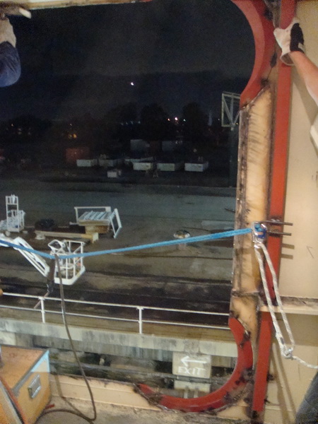 Навеслили балконы. Переоборудование каюты с иллюминатором в каюту с балконом. В. Г. Морской Сервис (Судоремонт vgms.com.ua)